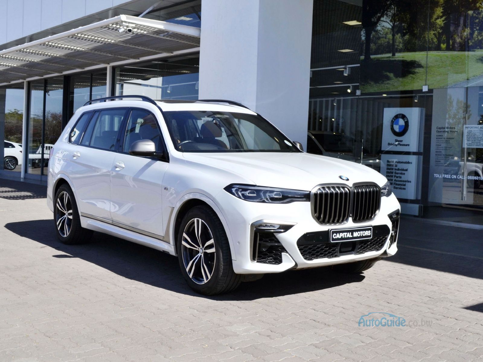 BMW X7 M50 d in Botswana