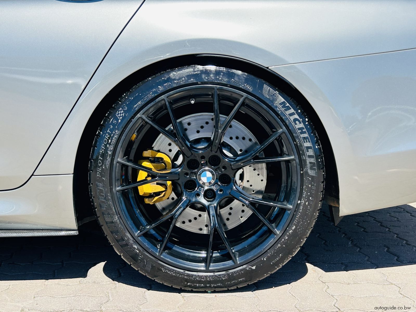 2020 BMW M5 Competition photo