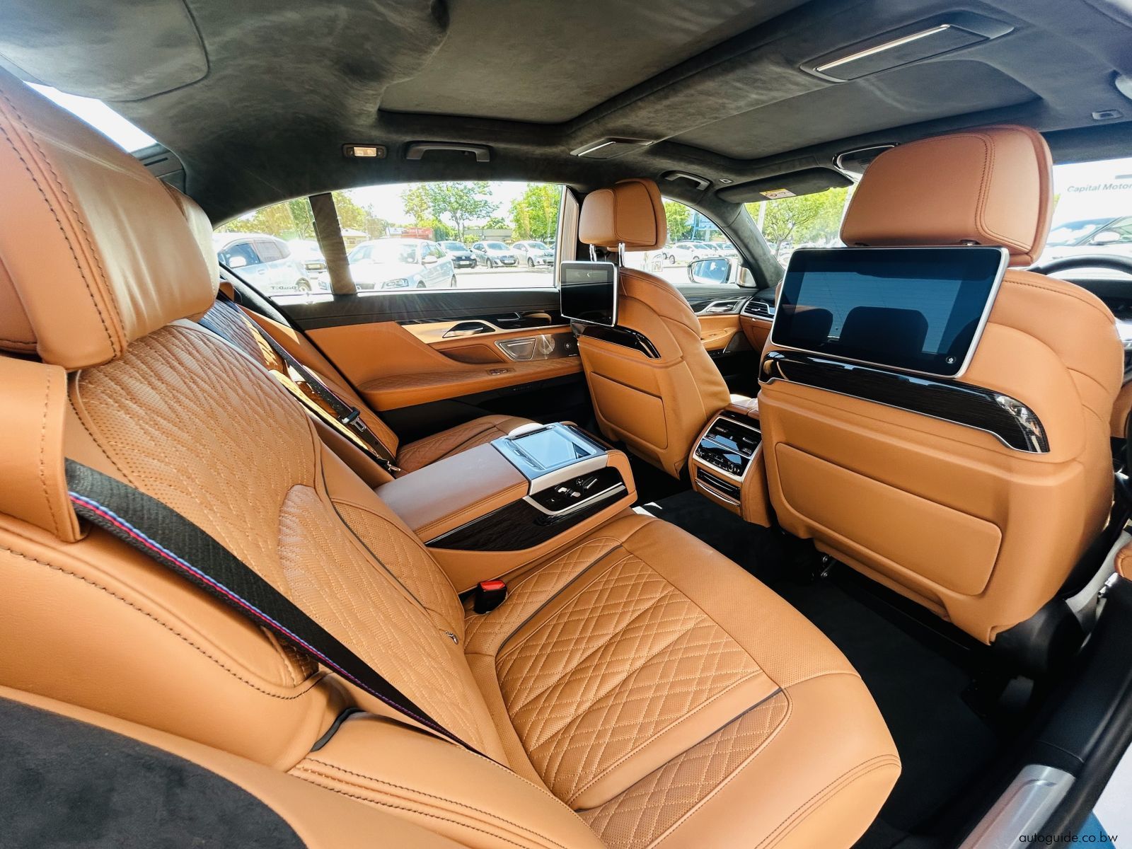 2019 BMW 750Li xDrive photo
