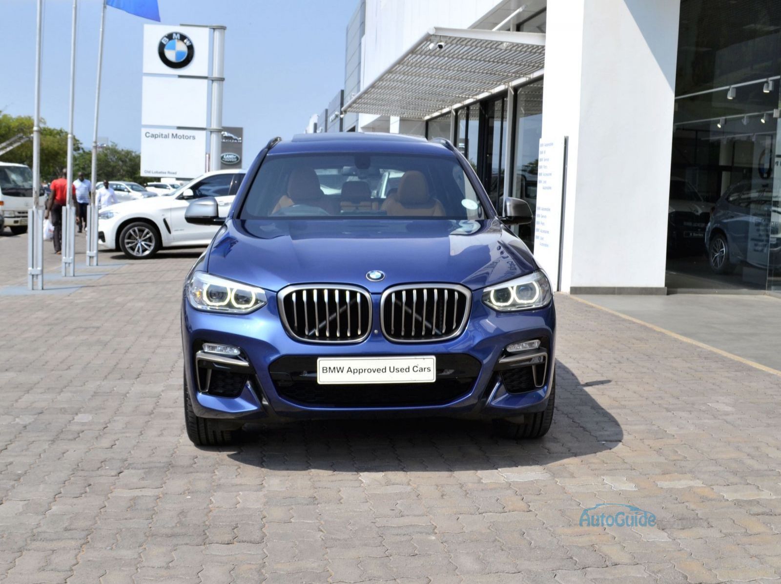 2019 BMW X3 M40i pictures