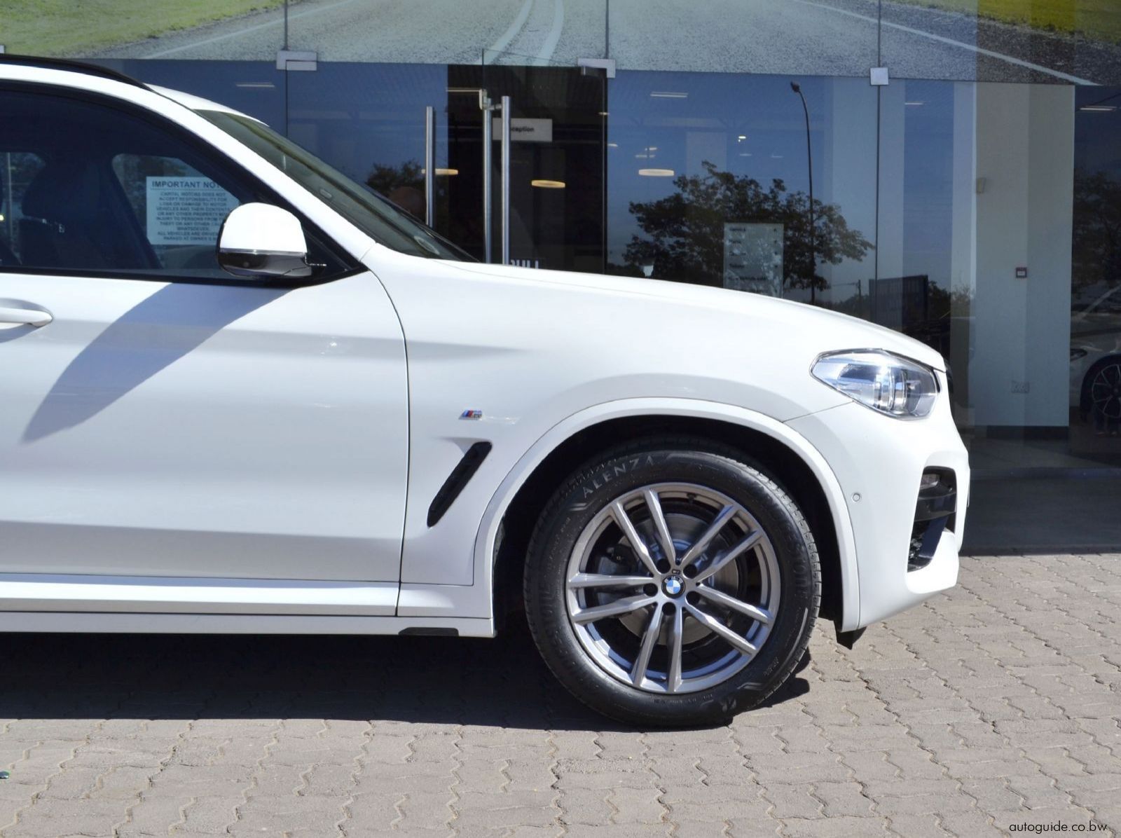 2021 BMW X3 20d pictures