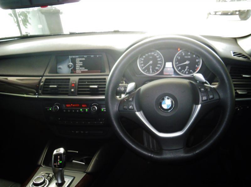 2011 BMW X6 pictures