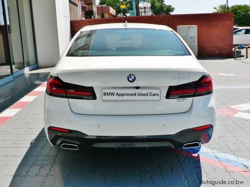 2021 BMW 520d pictures