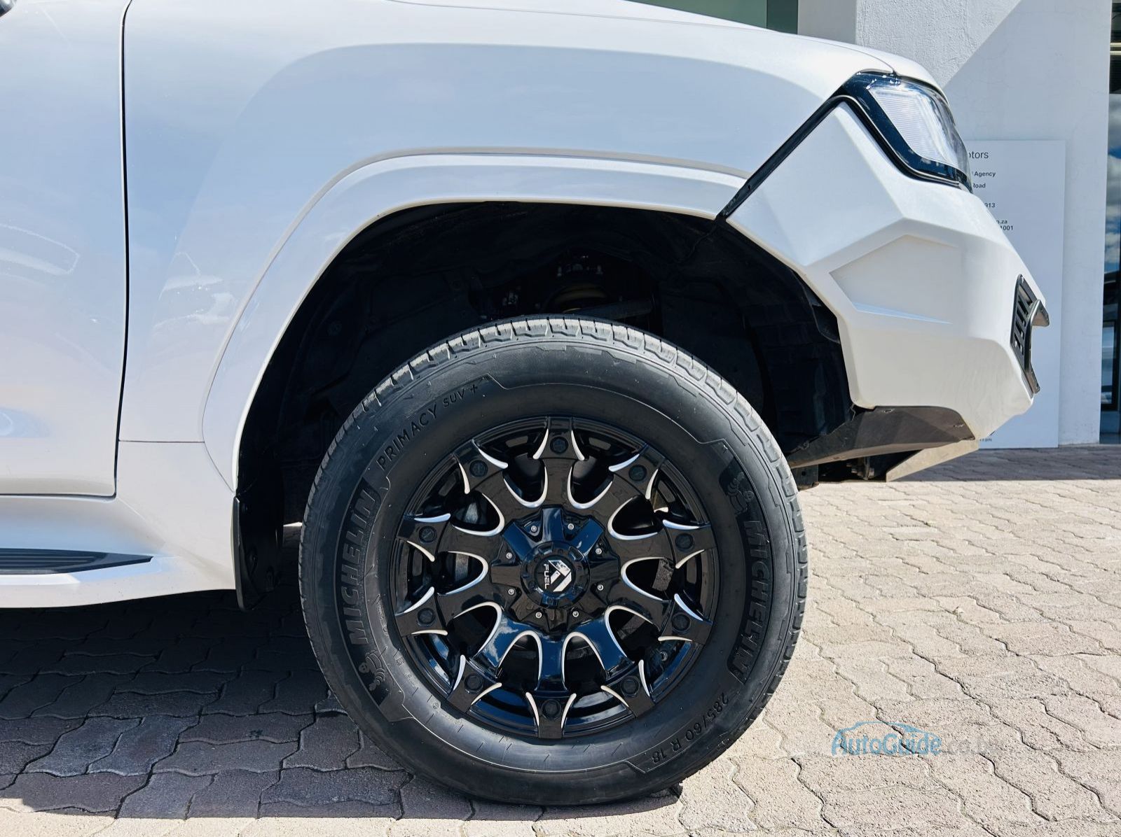 2021 Toyota Land Cruiser 300 Series ZX pictures