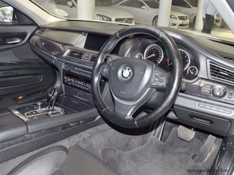 2009 BMW 750i pictures