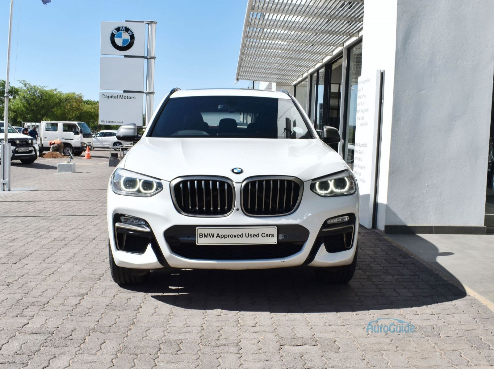 2019 BMW X3 M40d pictures