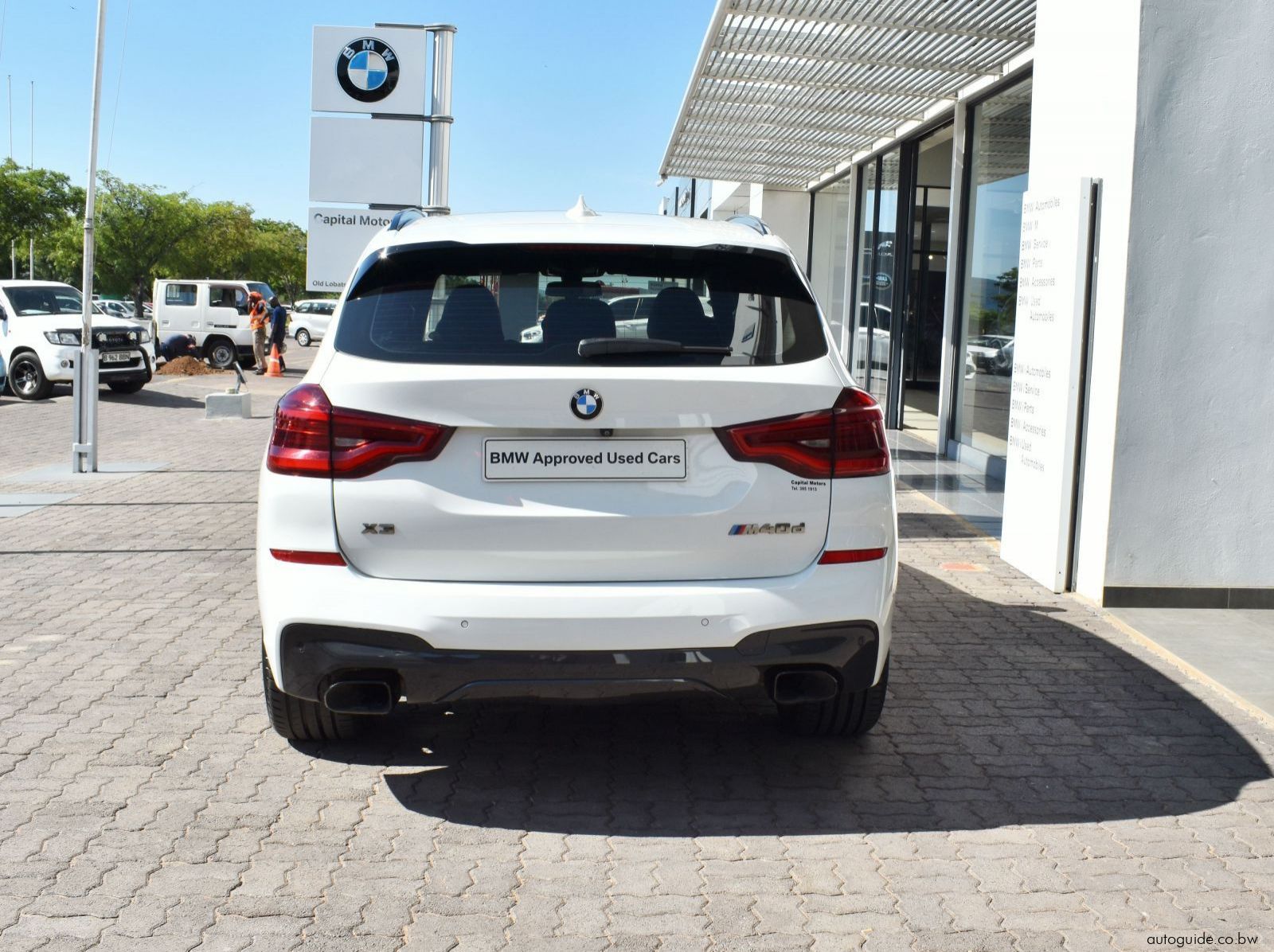 2019 BMW X3 M40d pictures