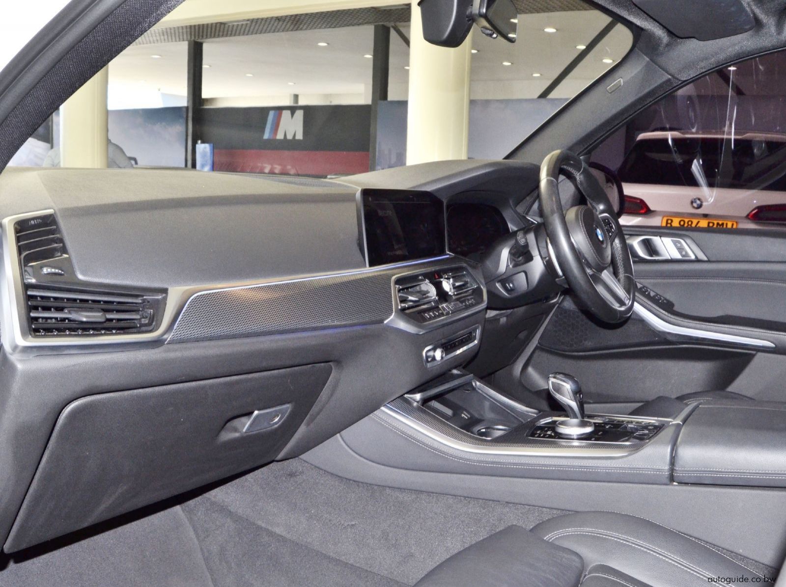 2020 BMW X5 XDrive 30D pictures