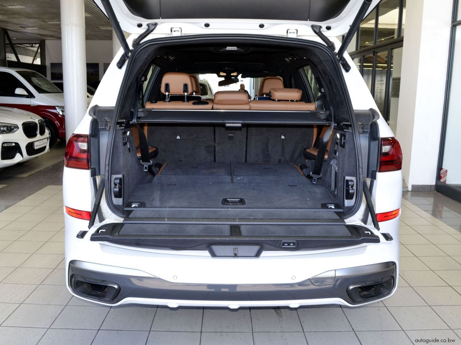 2019 BMW X7 M50 d pictures