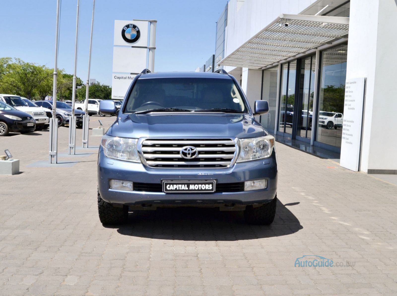 2009 Toyota Land Cruiser VX V8 pictures