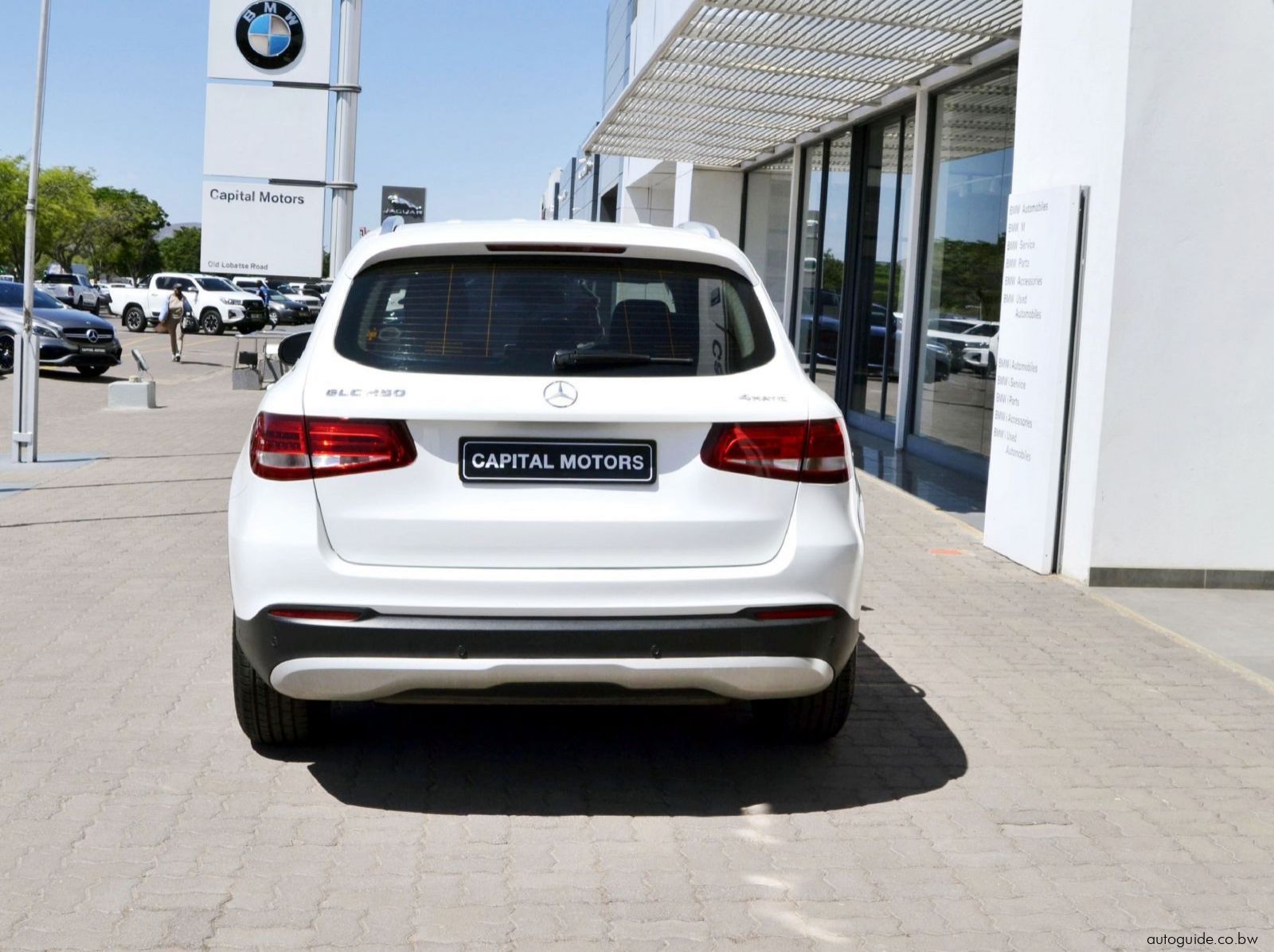 2017 Mercedes-Benz GLC 250 4Matic pictures