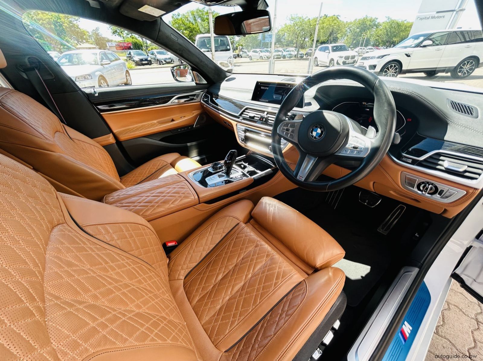 2019 BMW 750Li xDrive pictures