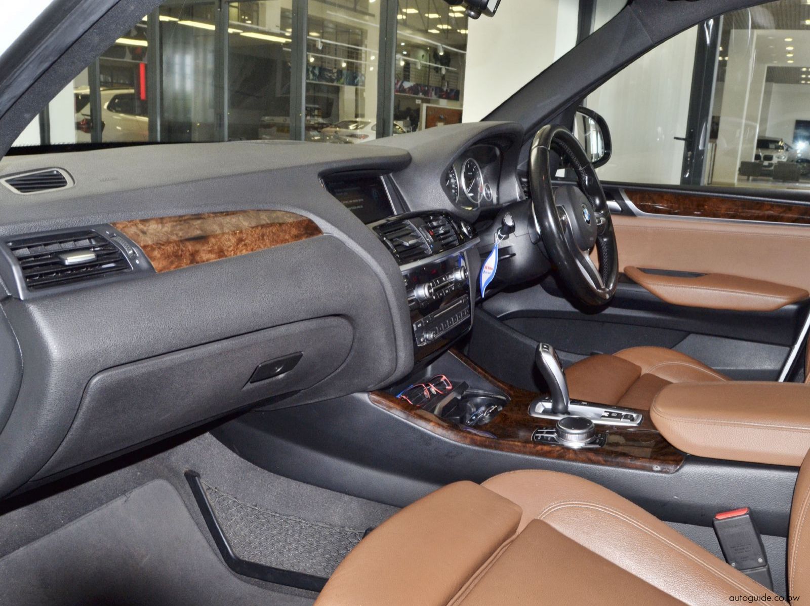 2017 BMW X3 20d pictures