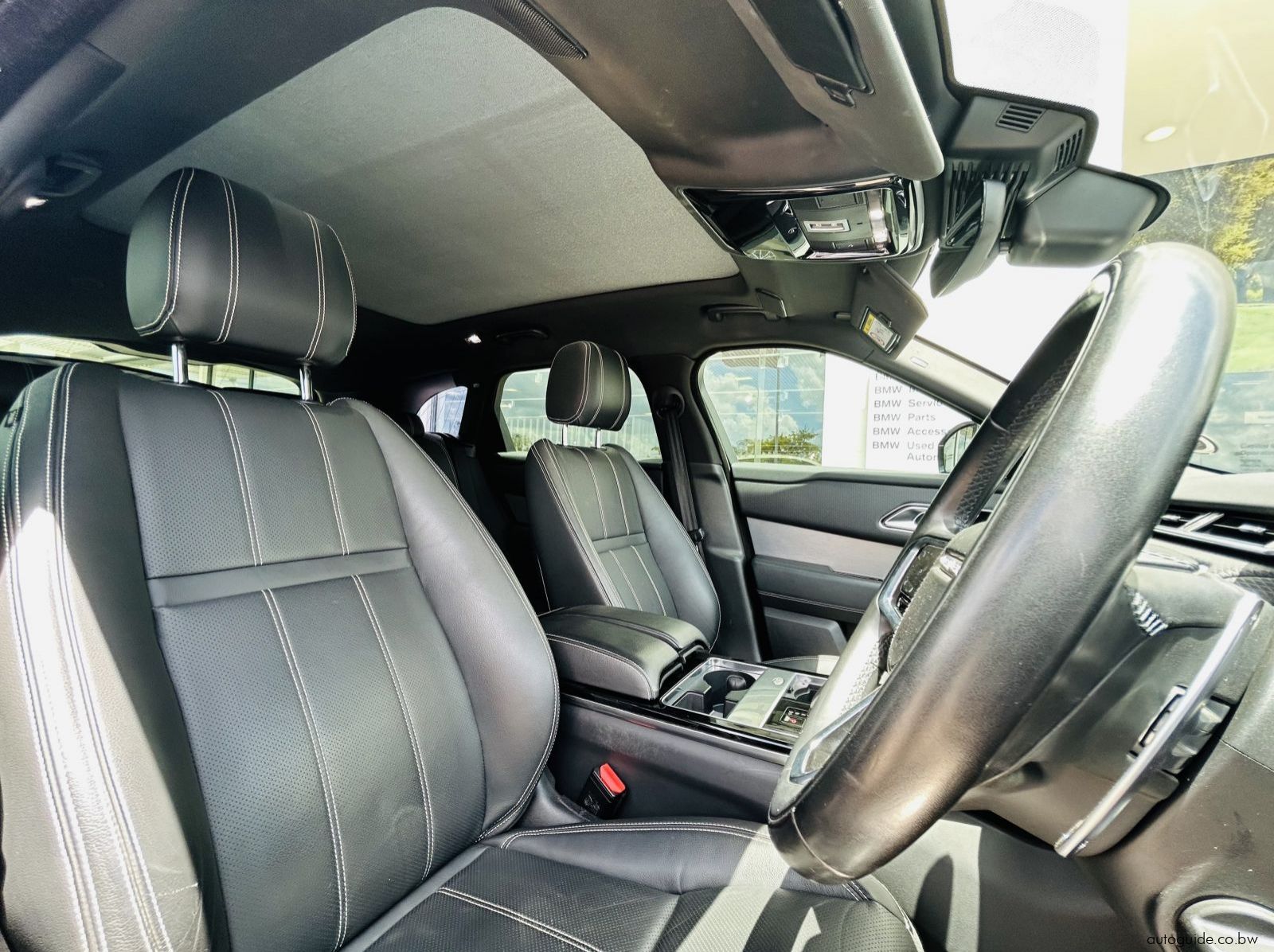 2021 Land Rover Range Rover Velar SE pictures