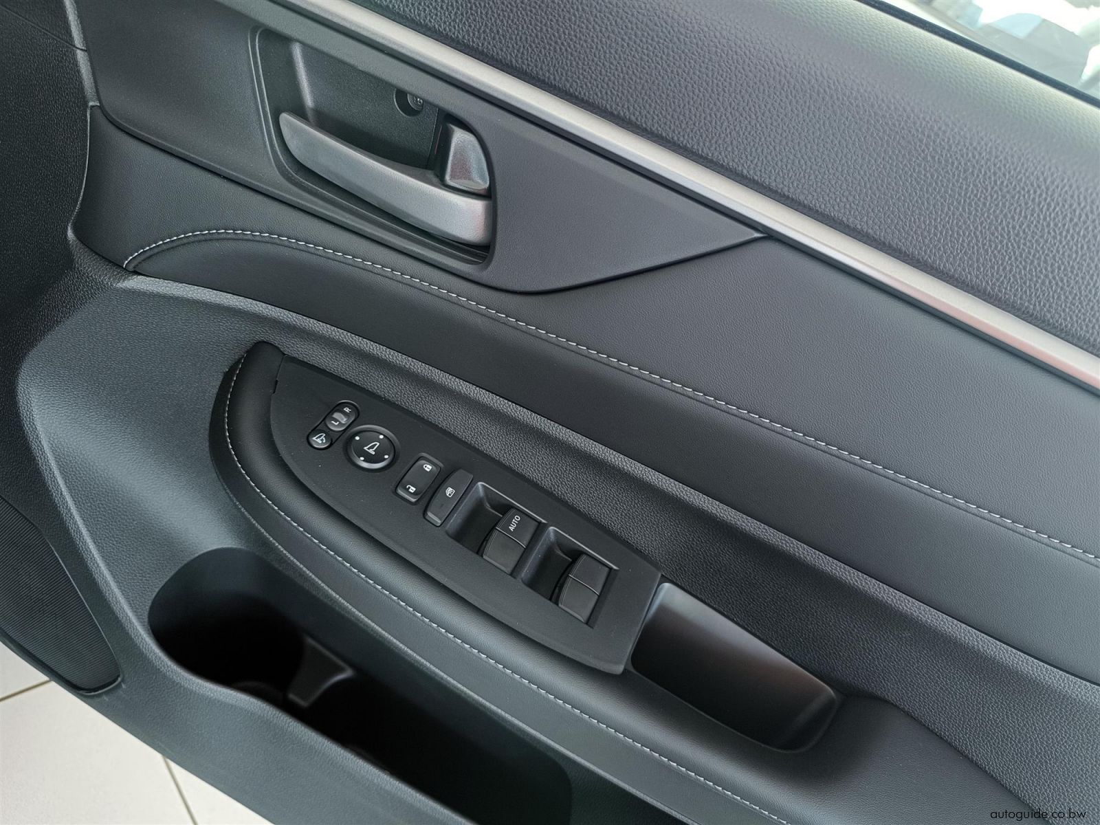 2025 Honda Elevate 1.5L A/T photo
