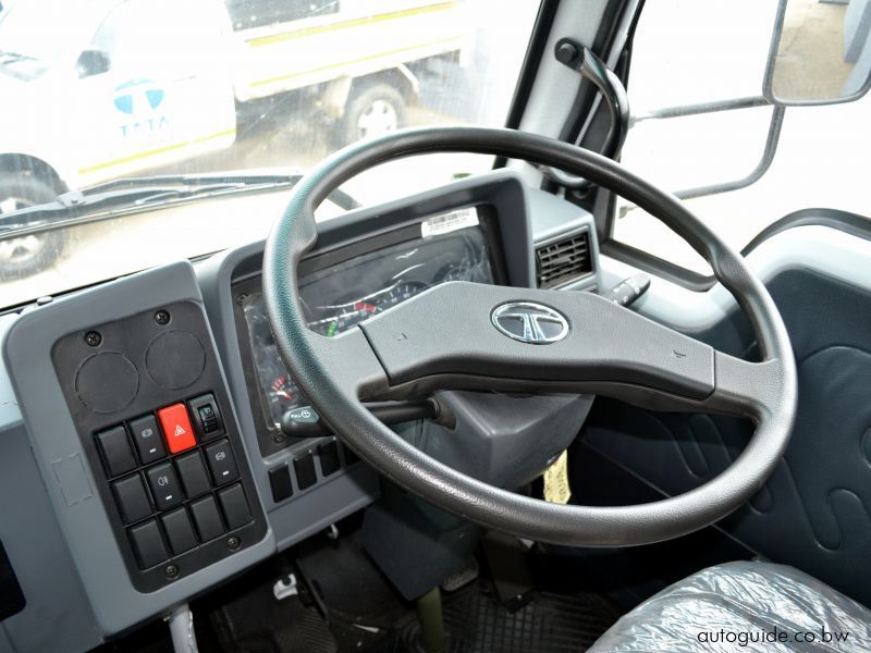 2025 Tata LPT 1518 EX2 photo