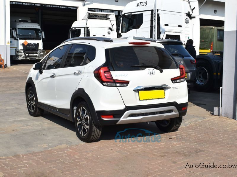 2022 Honda WR-V photo