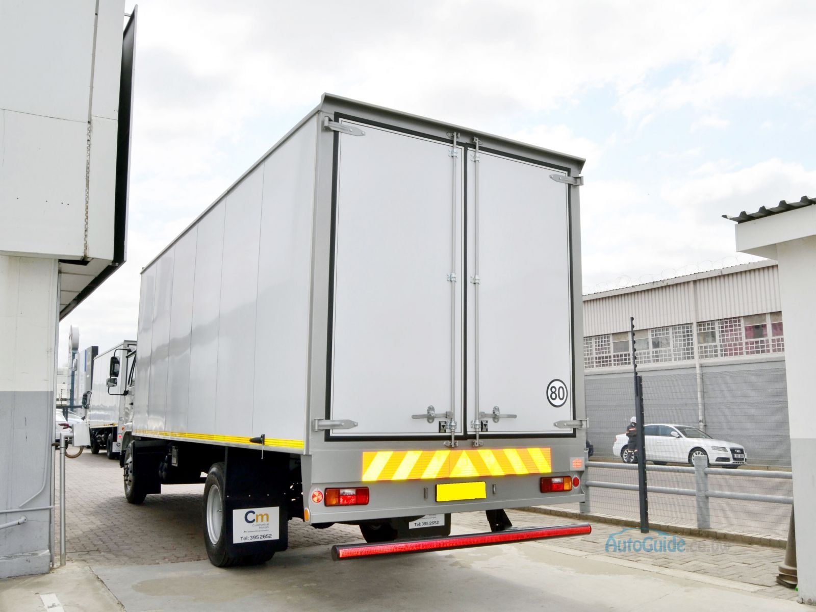 2025 Eicher Pro 3015 - Van Body photo