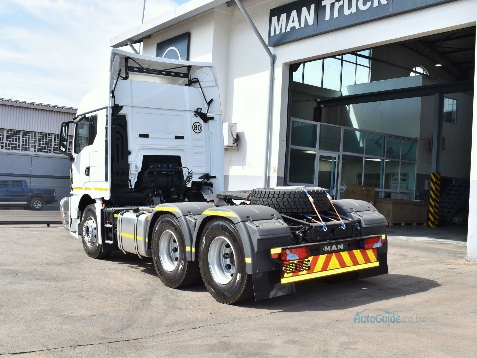 2022 MAN TGS 26.480 - 6x4 TT photo