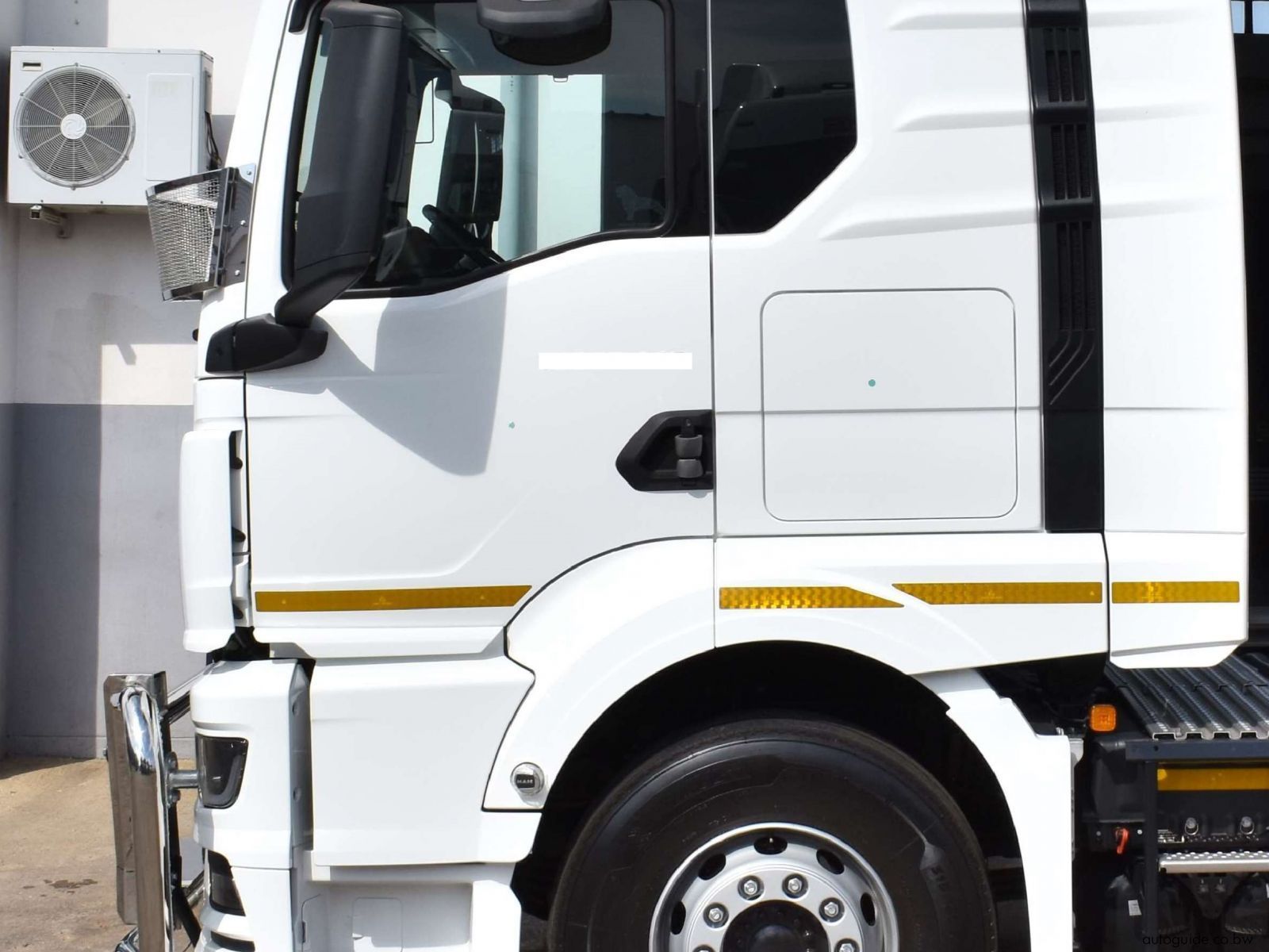 2022 MAN TGS 26.480 - 6x4 TT photo