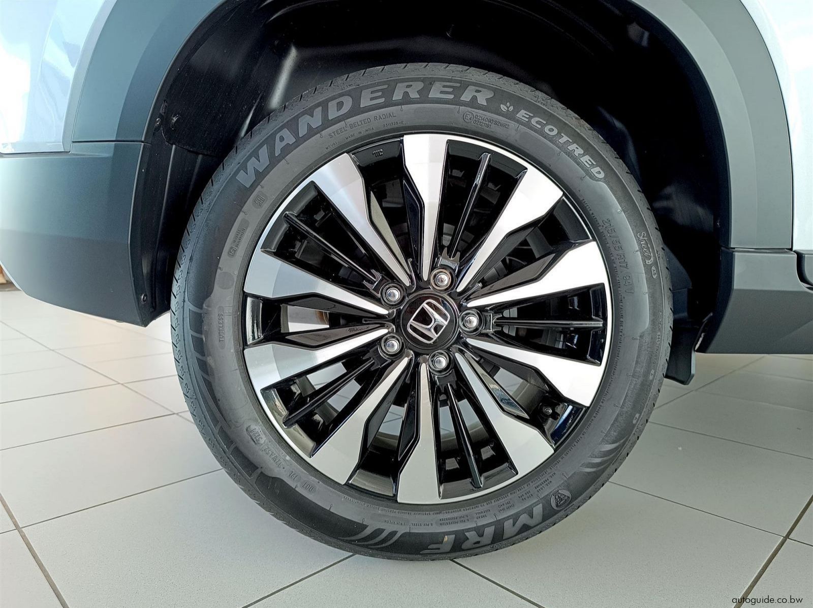 2025 Honda Elevate 1.5L A/T pictures