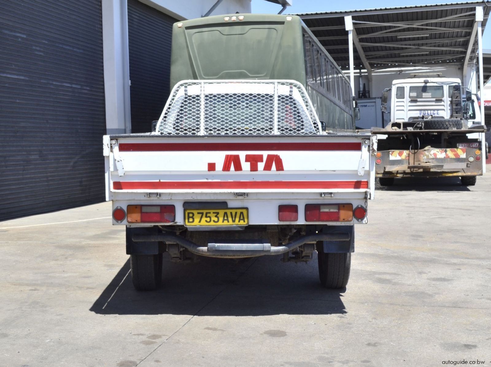 2012 Tata Xenon Dropside pictures
