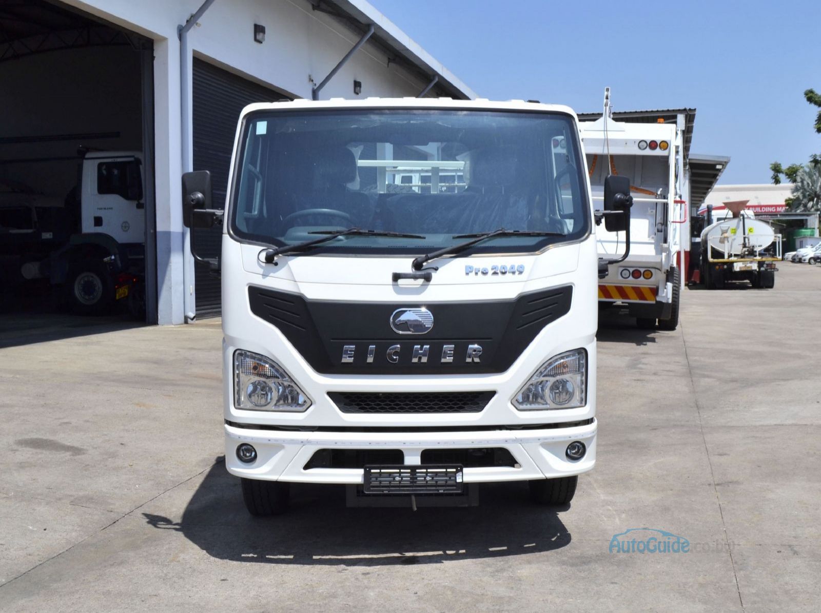 2025 Eicher Pro 2049 Drop Side pictures