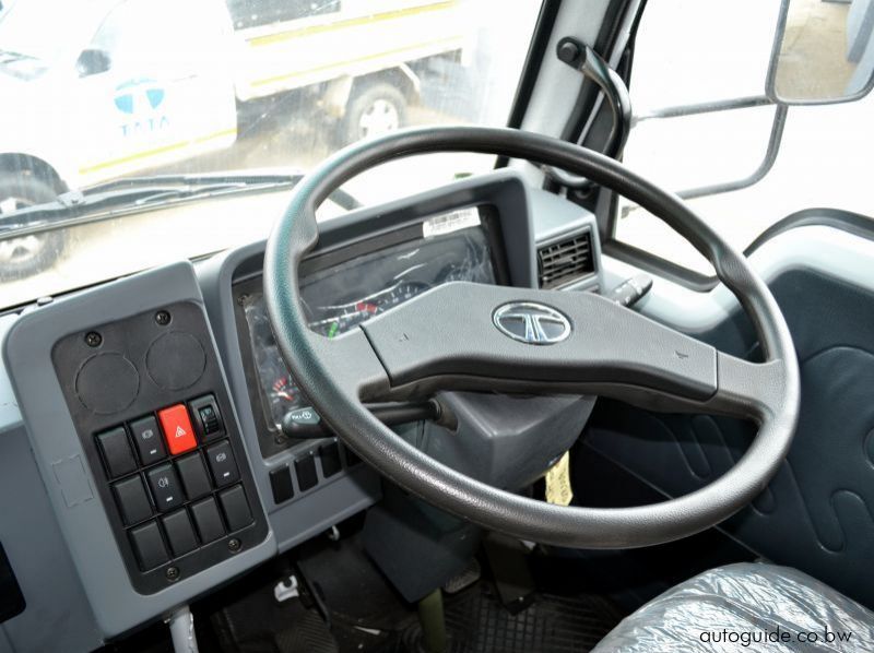 2026 Tata LPT 1518 EX2 pictures