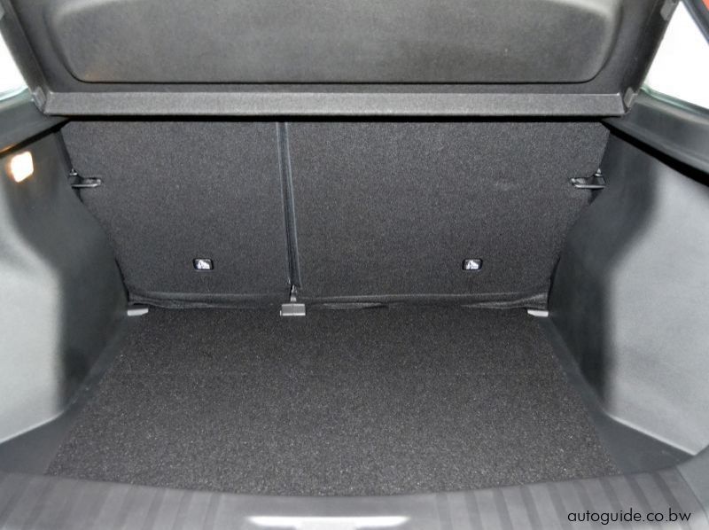 2025 Honda Elevate Elegance CVT pictures