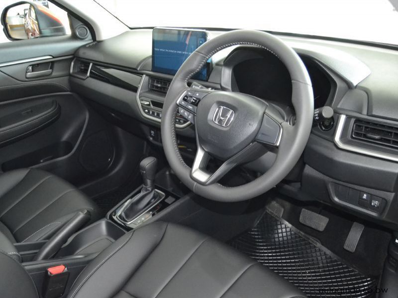 2025 Honda Elevate Elegance CVT pictures