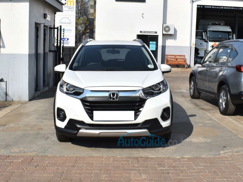 2022 Honda WR-V pictures