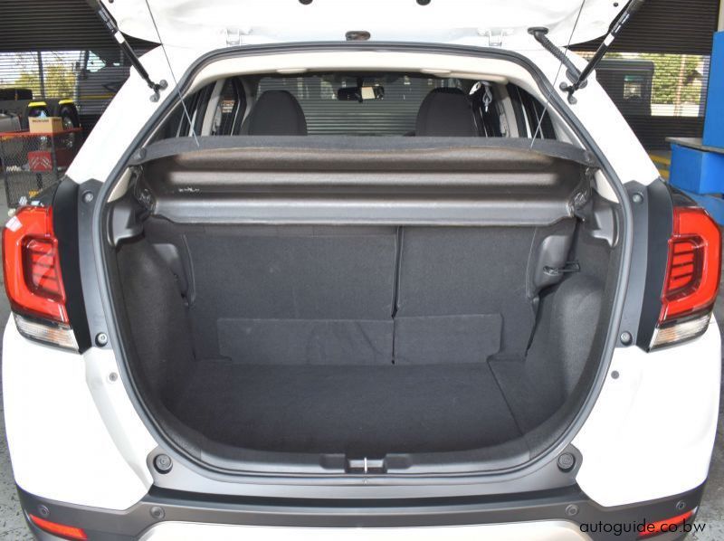 2022 Honda WR-V pictures