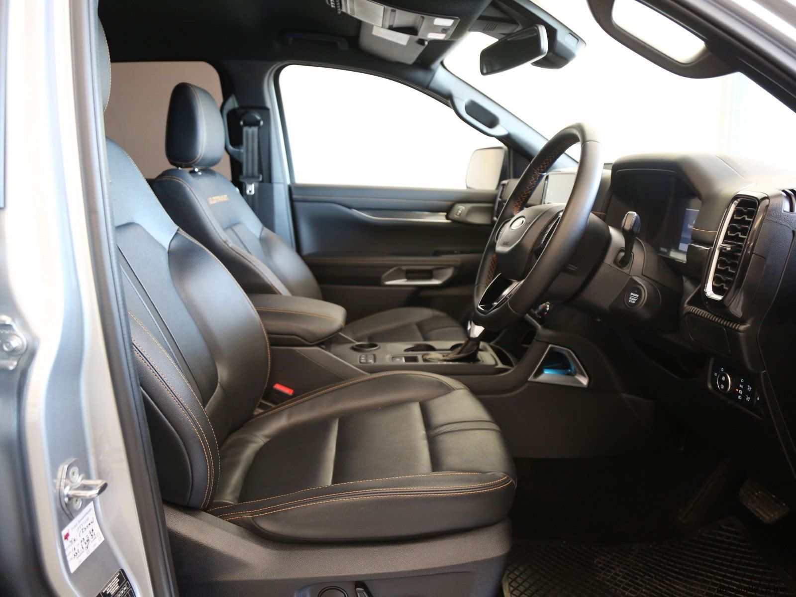 2025 Ford Ranger Wildtrak 10 Speed photo
