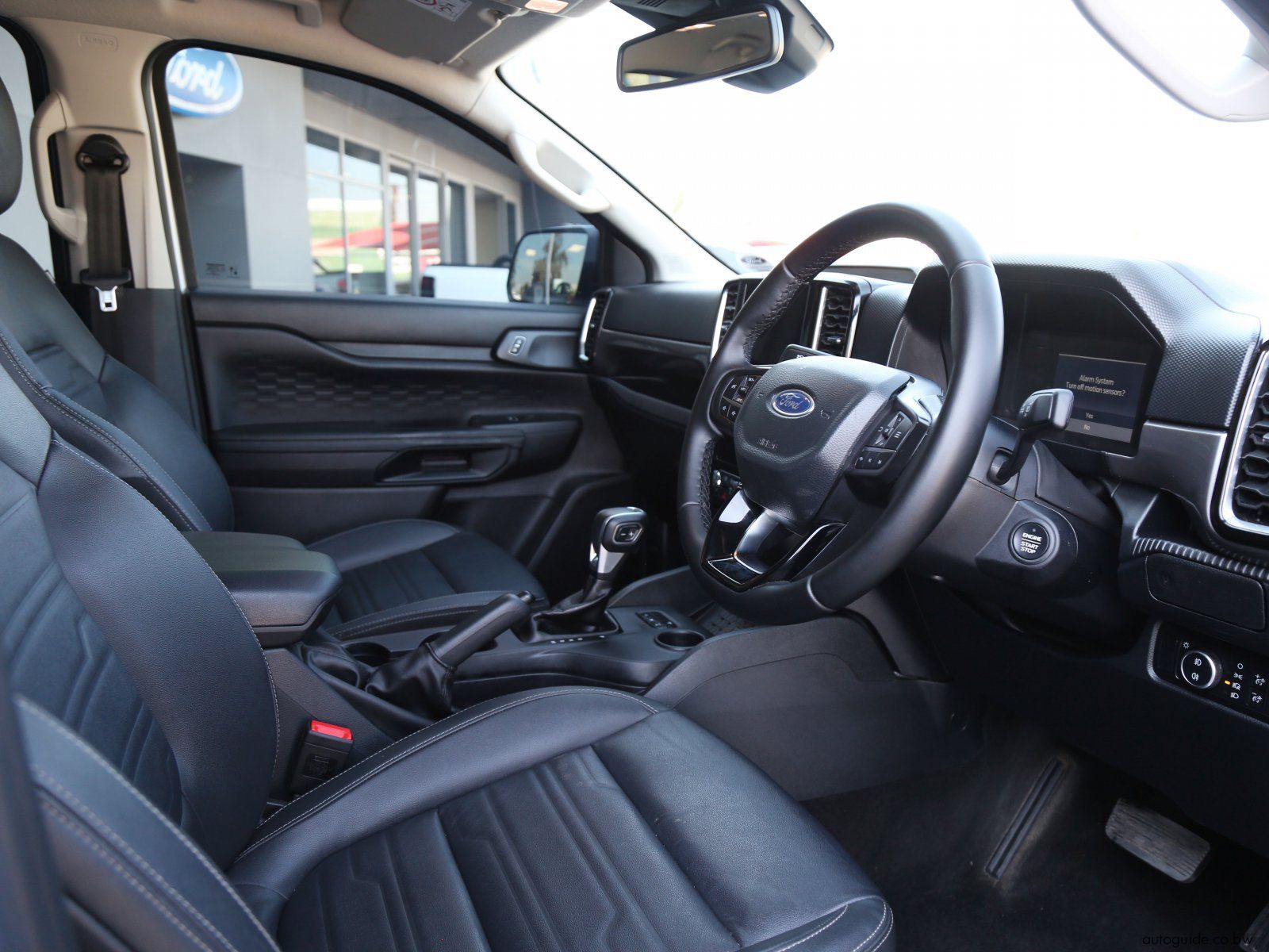 2025 Ford Ranger XLT SiT 6 Speed photo