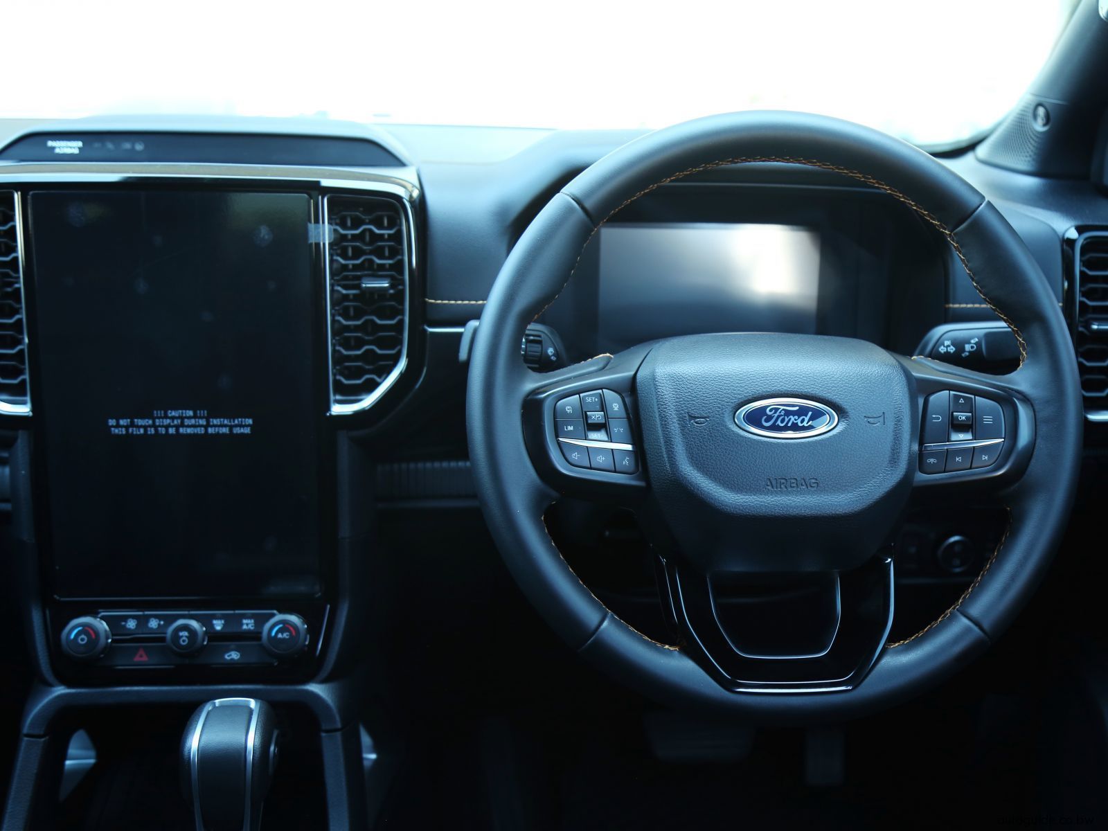 2025 Ford Ranger Wildtrak 10 Speed Auto photo