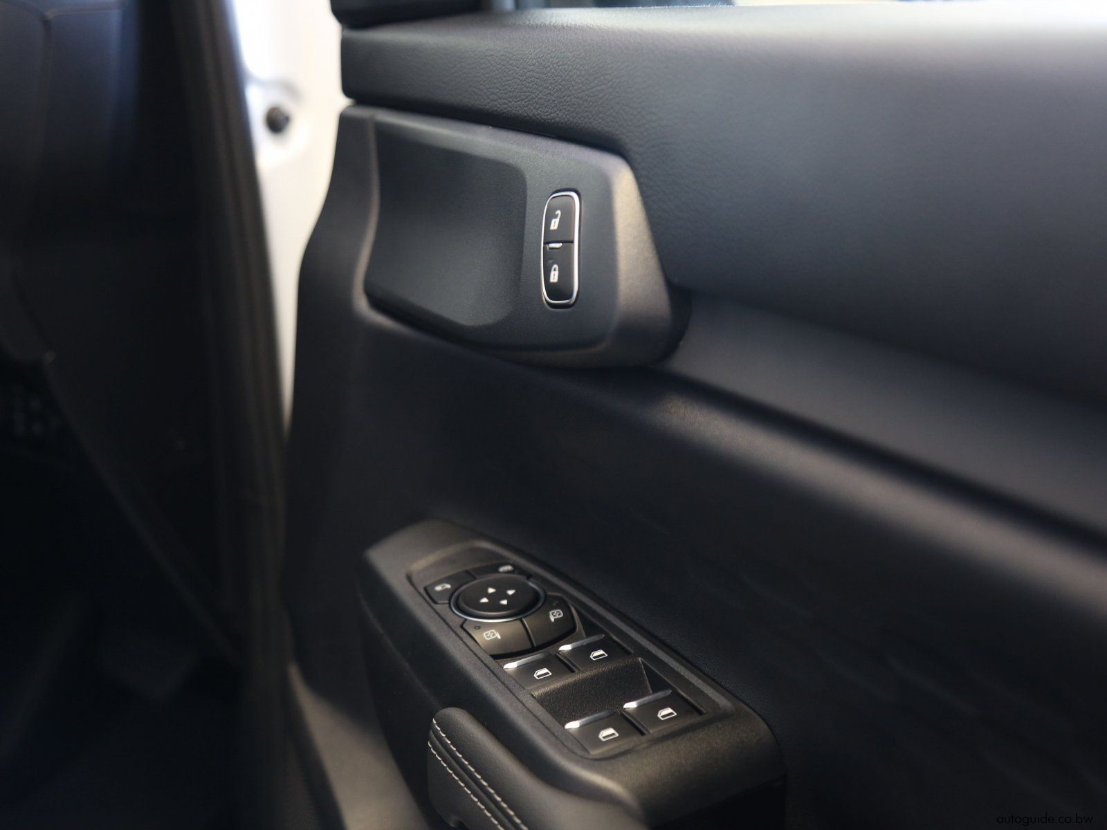 2026 Ford Ranger XLT 10 Speed photo