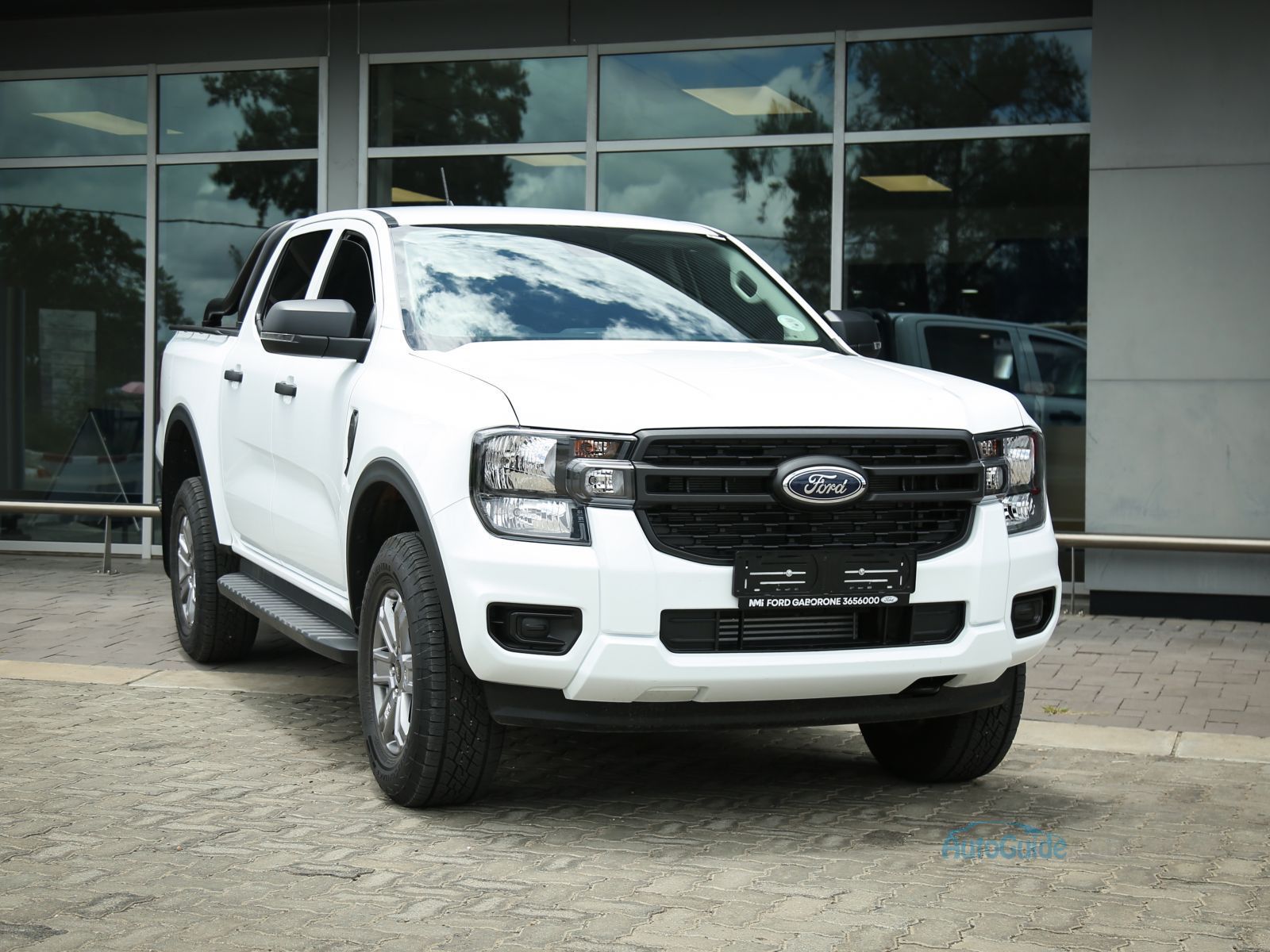 Ford Ranger XL 6 auto in Botswana