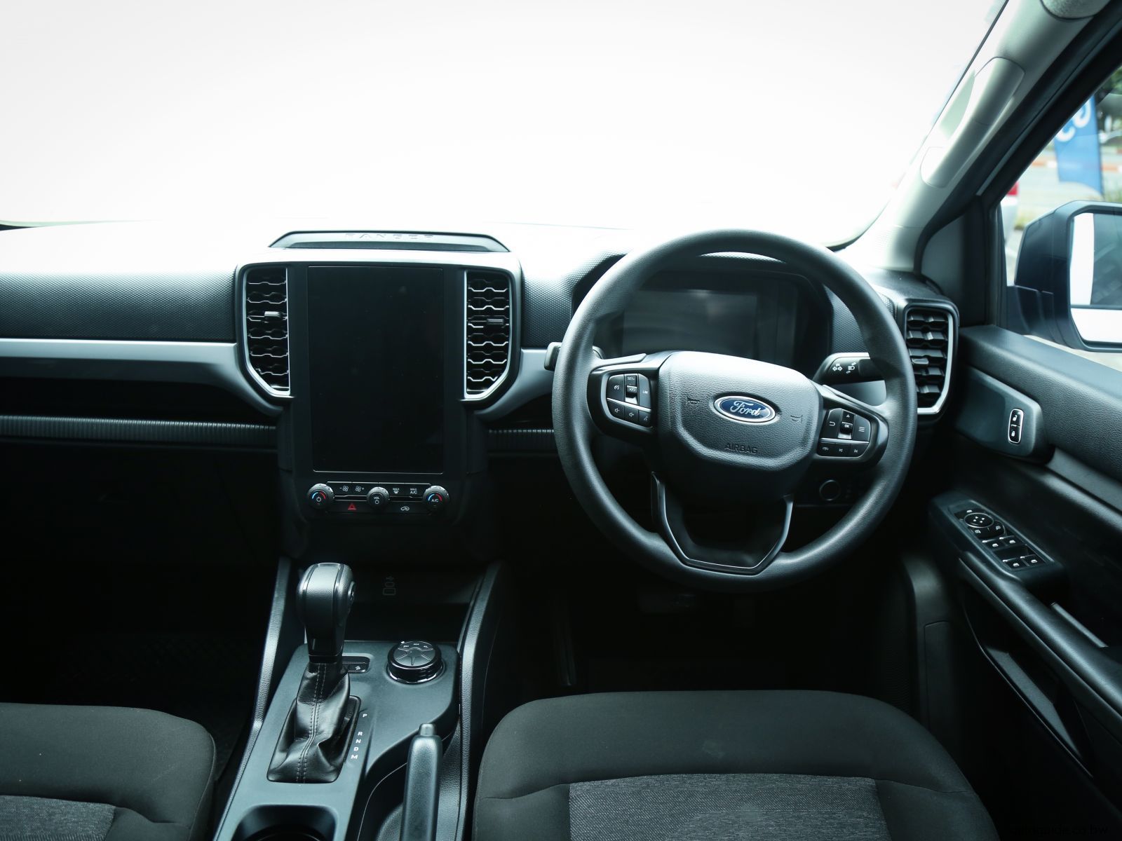 2025 Ford Ranger XL photo