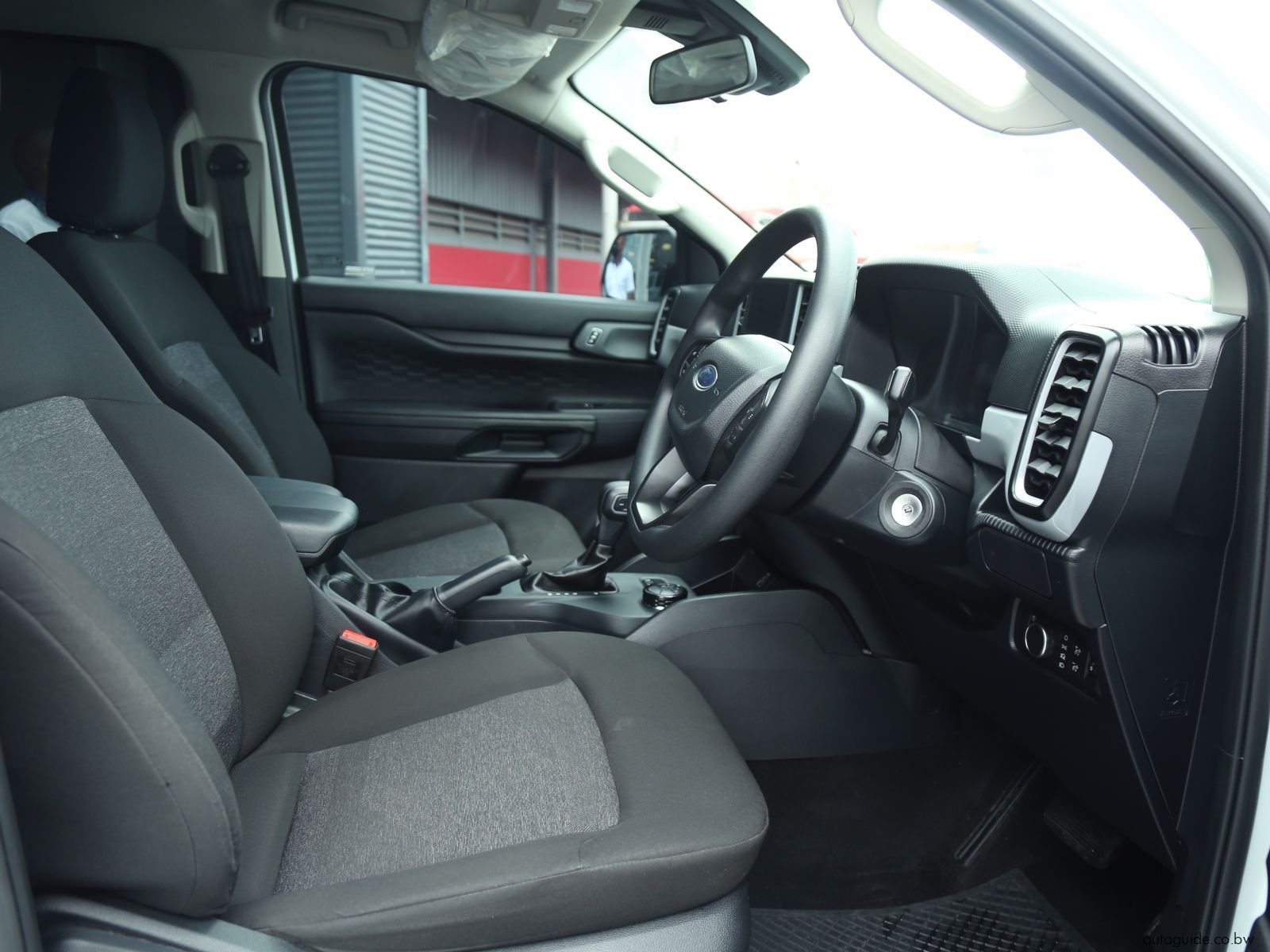 2025 Ford Ranger XL photo