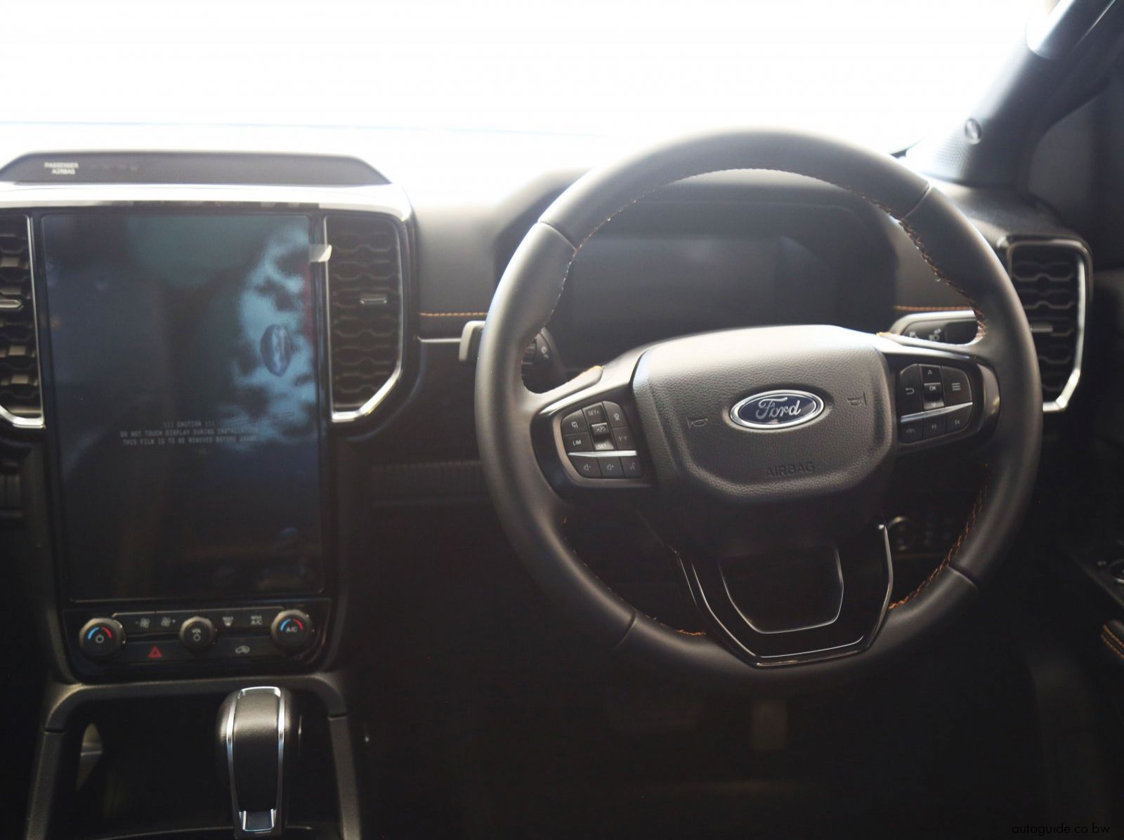 2025 Ford Ranger Wildtrak 10 Speed pictures