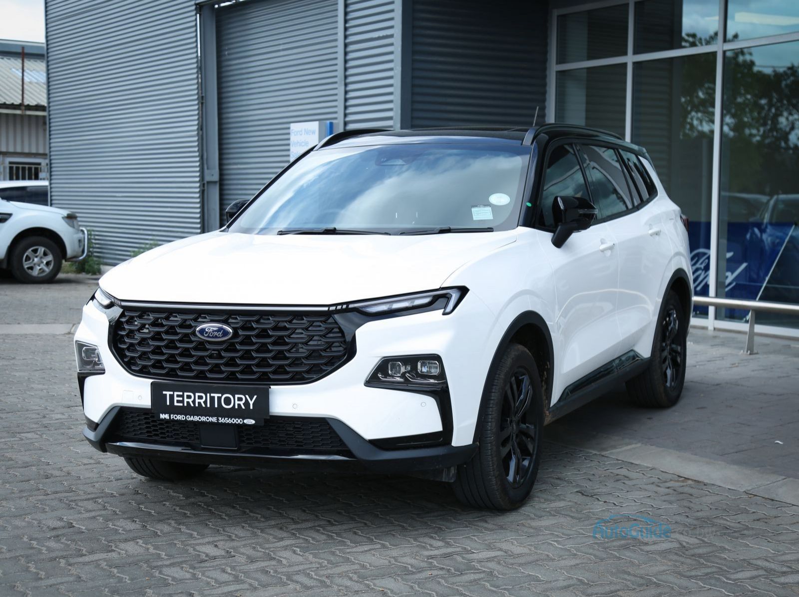 2025 Ford Territory Dark Edition pictures