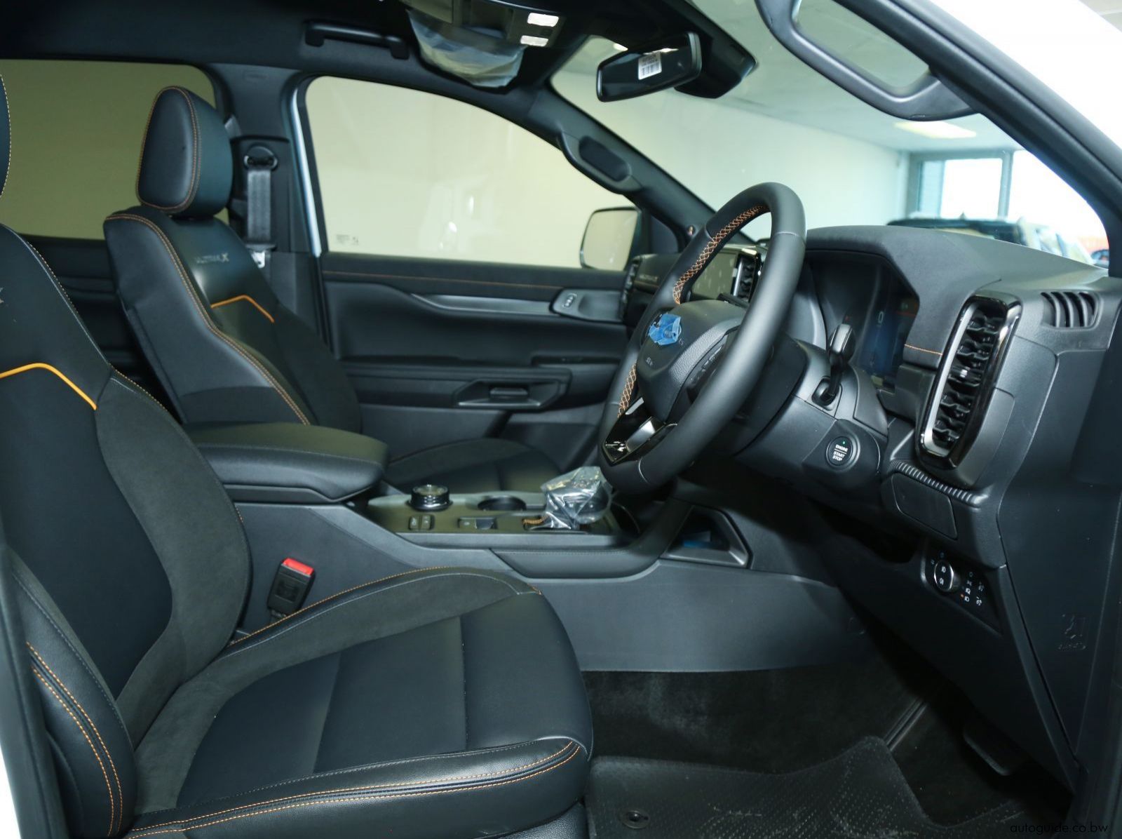 2025 Ford Ranger Wildtrak X BiT 10AT pictures