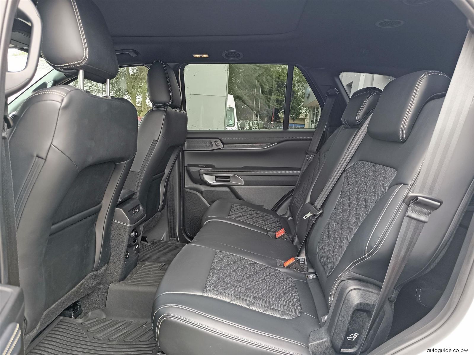 2026 Ford Everest Platinum 3.0L V6 photo