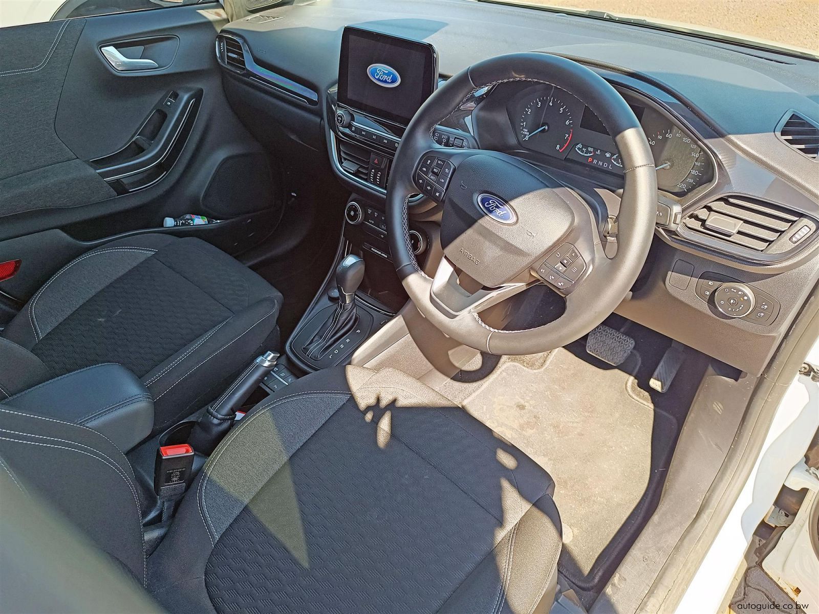 2025 Ford Puma photo