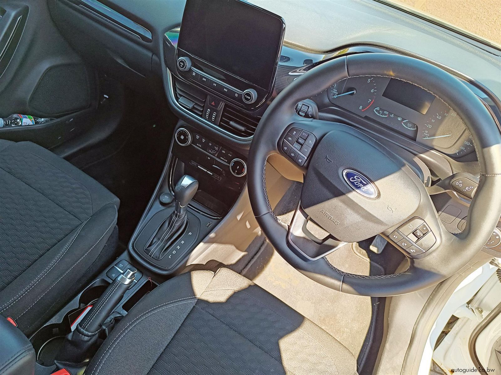 2025 Ford Puma photo