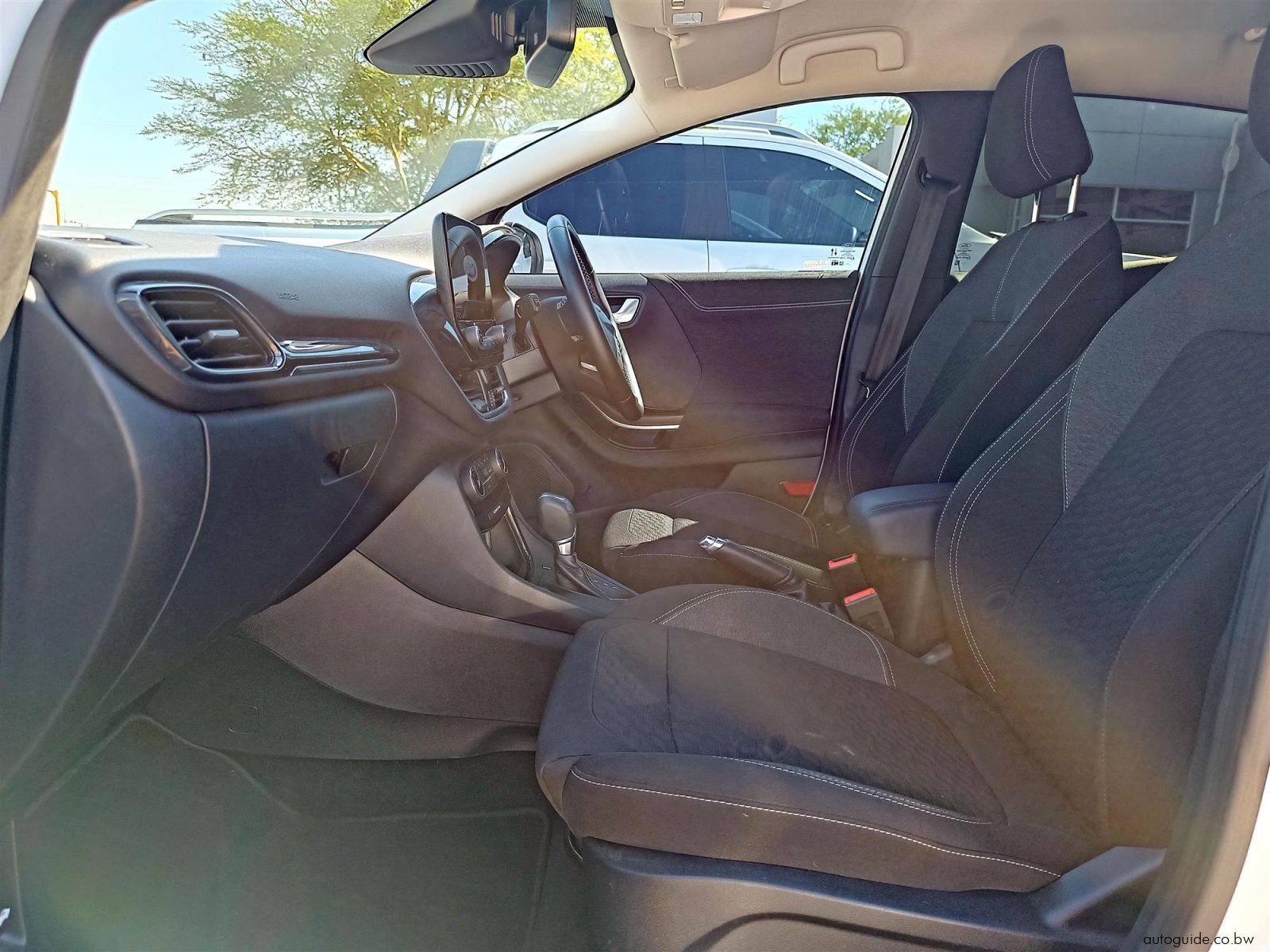 2025 Ford Puma photo