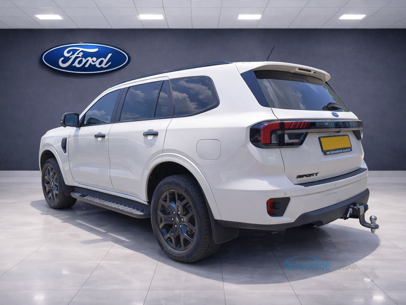 2025 Ford Everest Sport photo