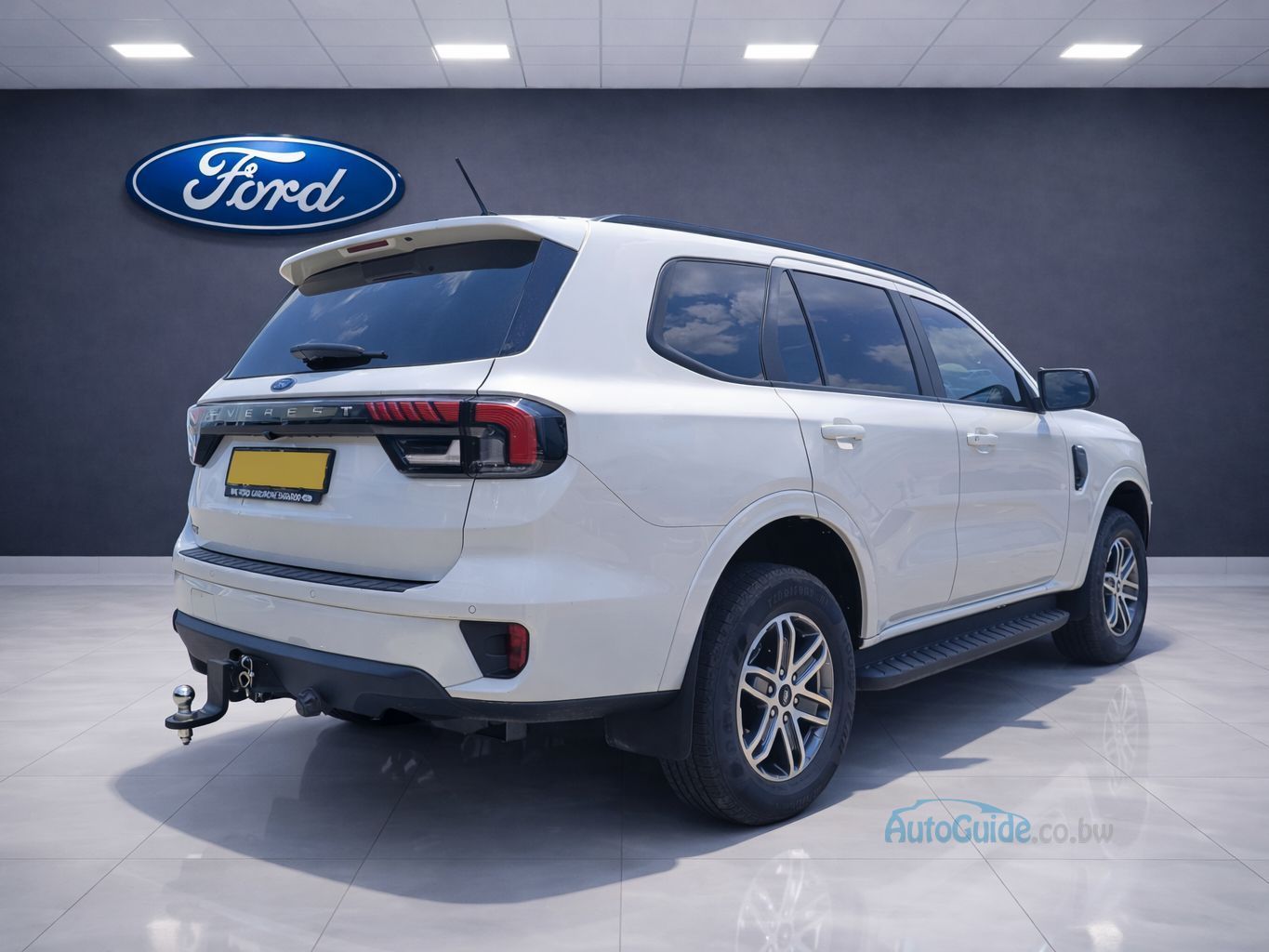 2025 Ford Everest photo