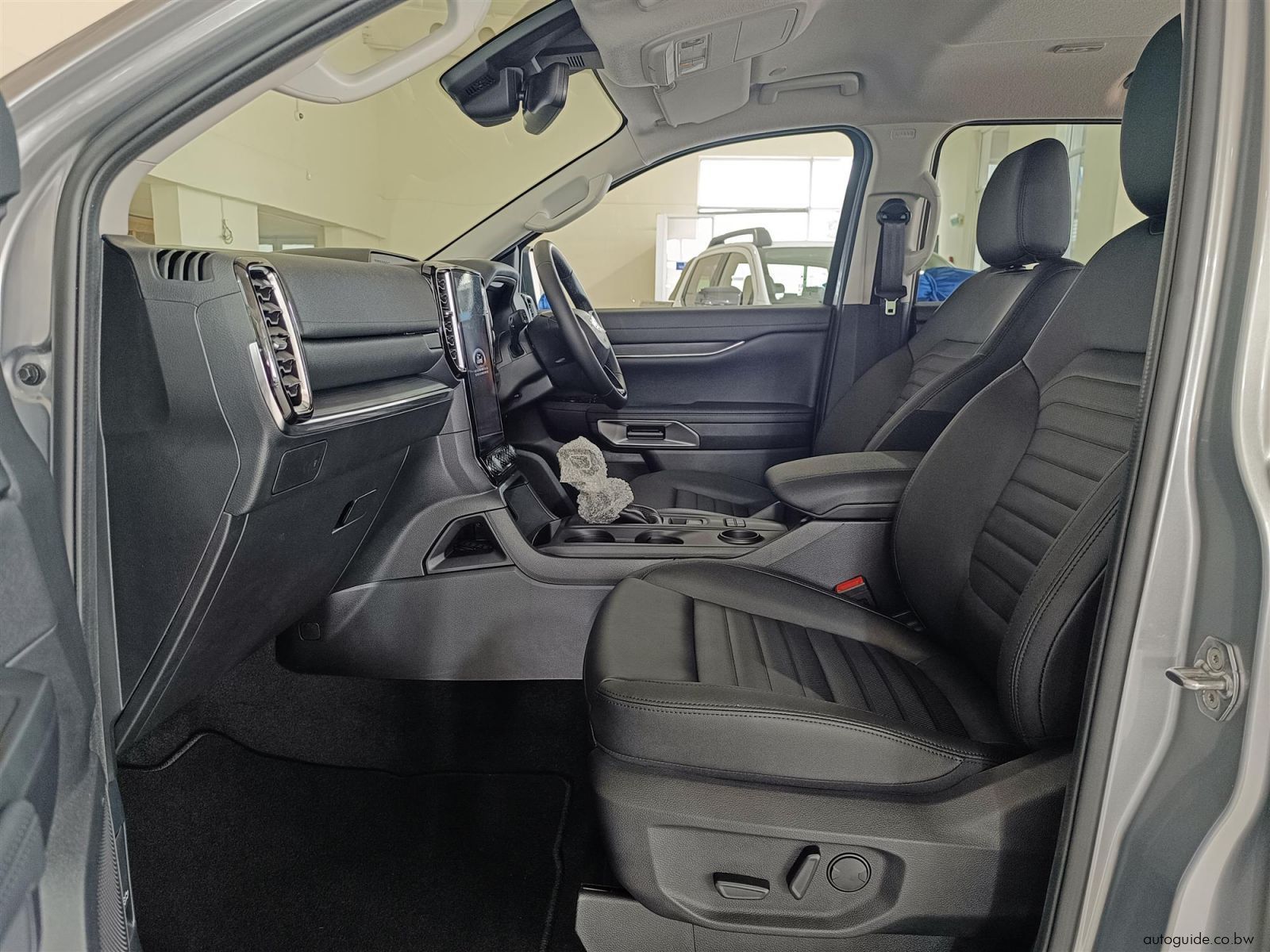 2026 Ford Everest Sport 2.0L A/T10 photo