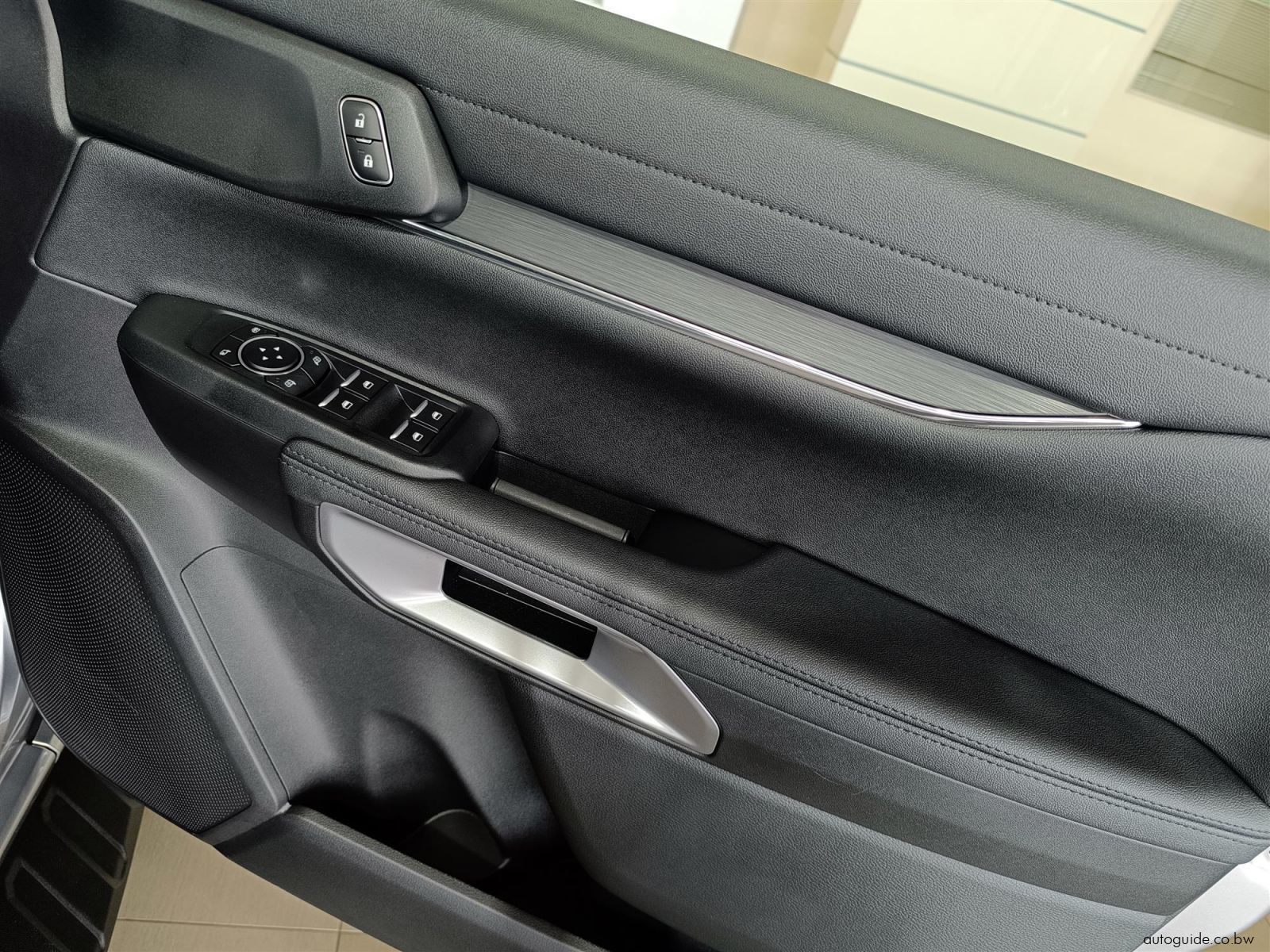 2026 Ford Everest Sport 2.0L A/T10 photo